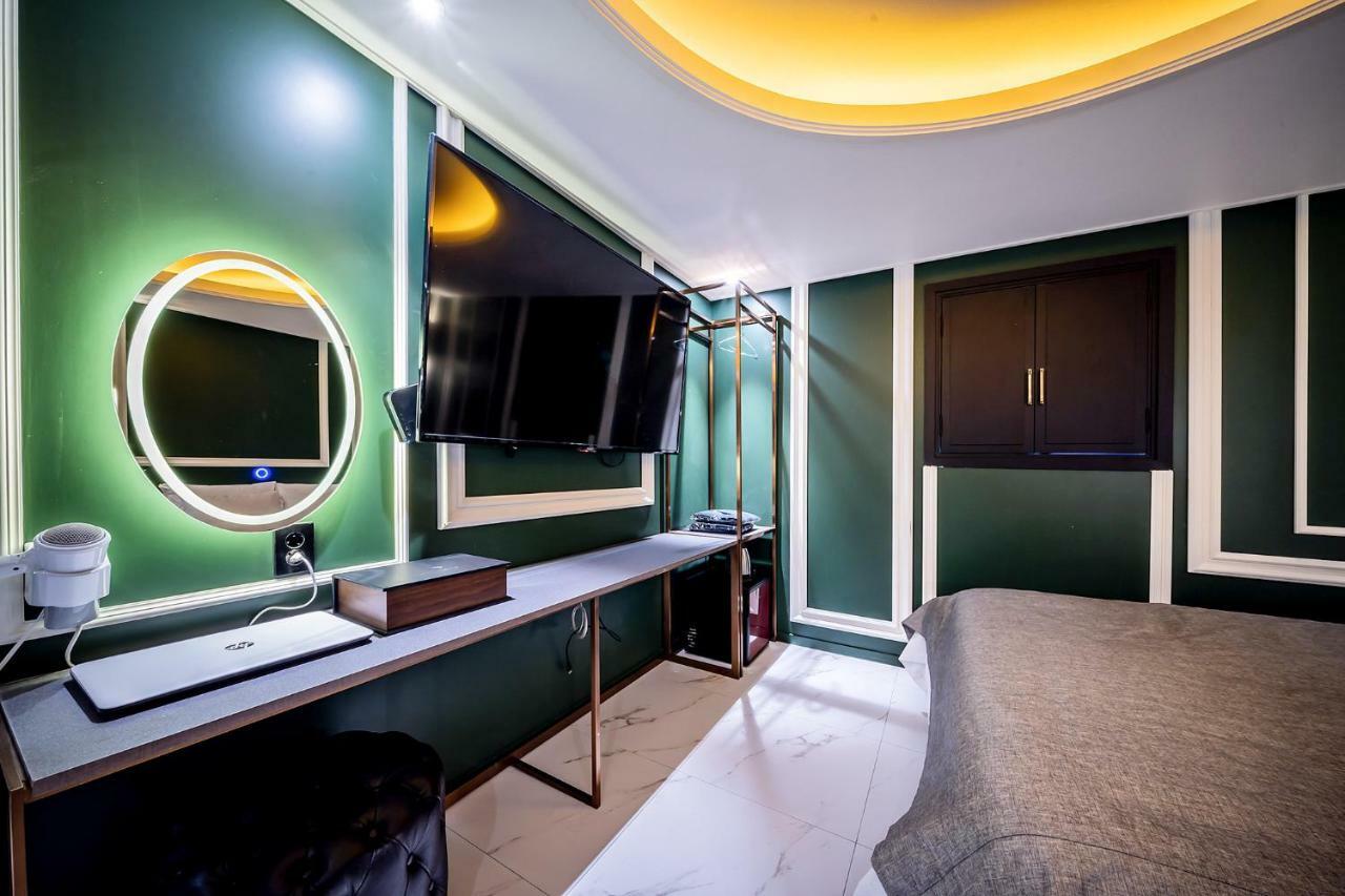 Hotel The Gray *